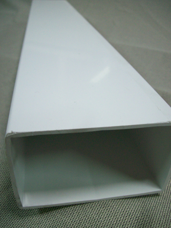 Perfil rectangular blanco.