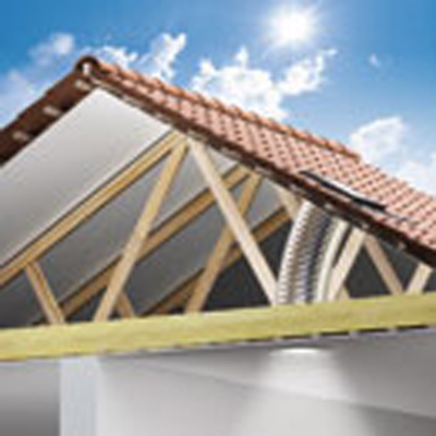 Tubo solar Velux para tejados inclinados.