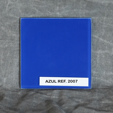 Vidrio decorativo lacobel en color azul 2007.